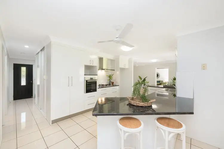 Fifth view of Homely house listing, 4 Dunbar Crescent, Wulguru QLD 4811