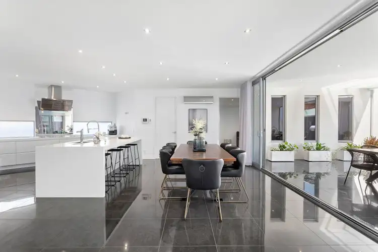 Fourth view of Homely house listing, 2 Cumberland Avenue, Balwyn North VIC 3104