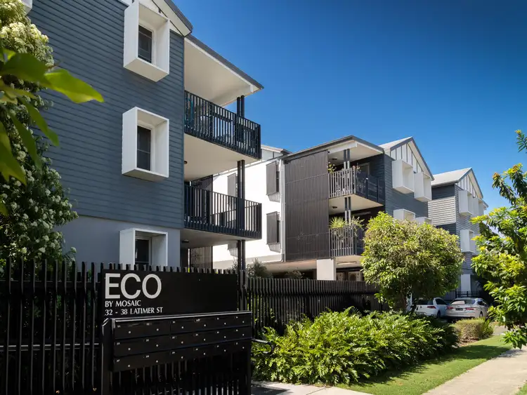 201/38 Latimer Street, Holland Park QLD 4121
