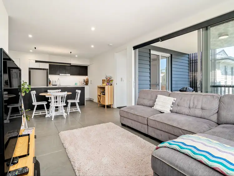 Third view of Homely unit listing, 201/38 Latimer Street, Holland Park QLD 4121