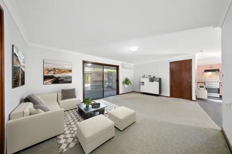 Second view of Homely house listing, 4 Carbora Close, Maryland NSW 2287