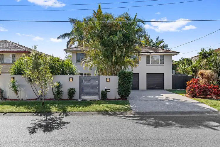 8 Glenside Street, Wavell Heights QLD 4012