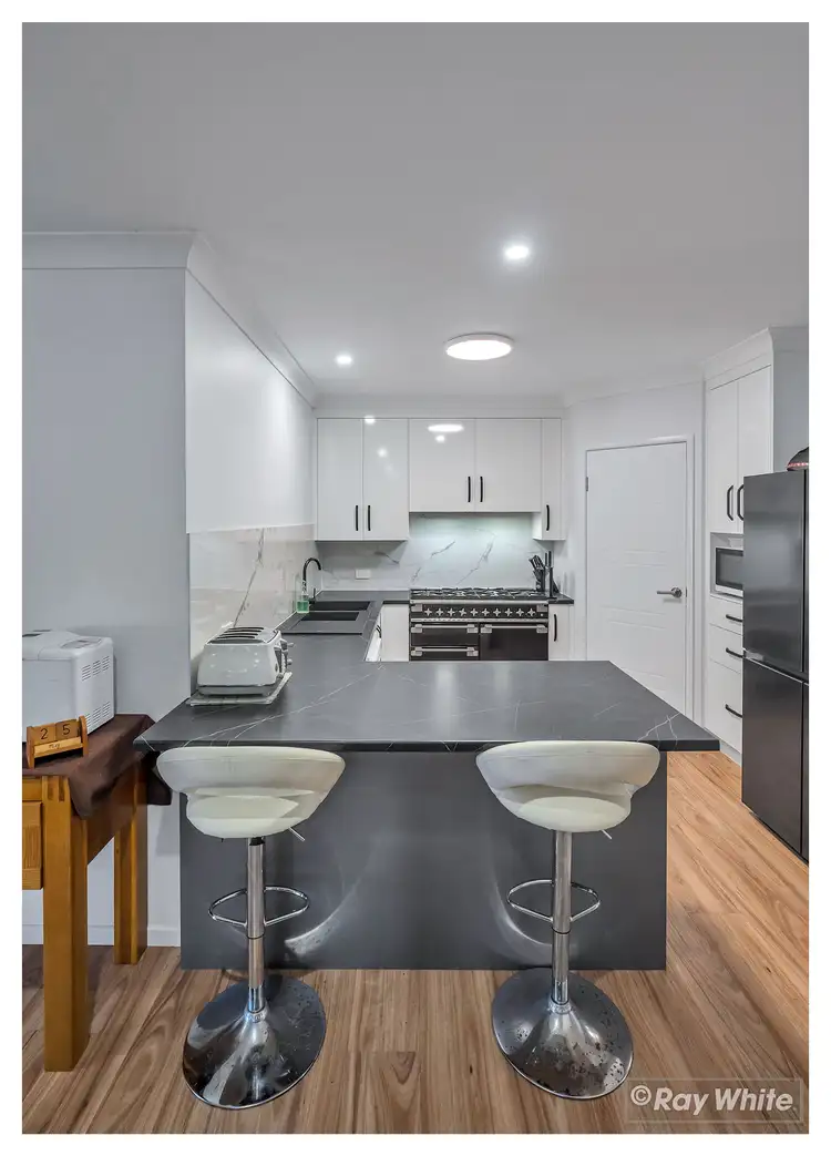 Sixth view of Homely house listing, 1 Killarney Court, Rockyview QLD 4701