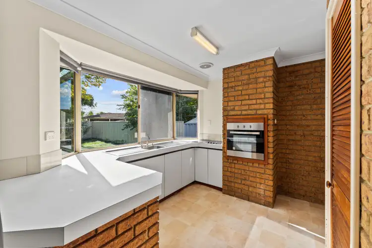 17 Jubilee Drive, Waikiki WA 6169