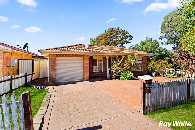 60 Kenneth Crescent, Dean Park NSW 2761