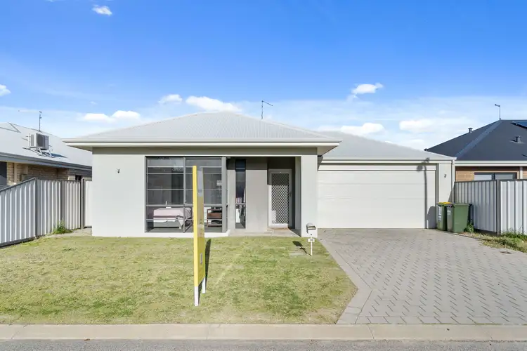 9B Bushlark Turn, Erskine WA 6210