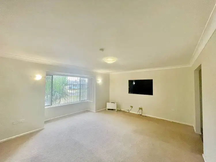 Second view of Homely house listing, 11 Hodges Street, Parkes NSW 2870