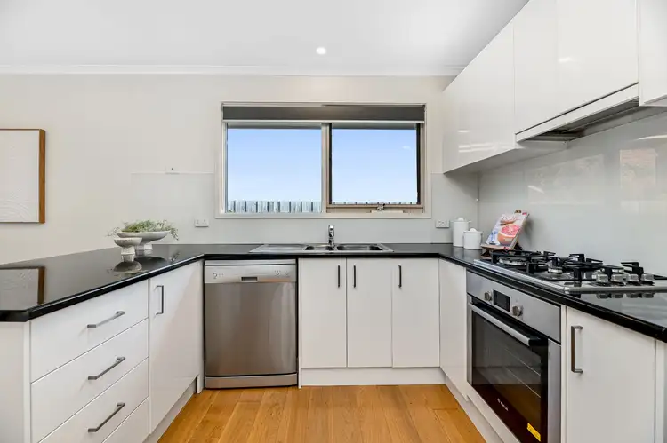 Fifth view of Homely unit listing, 2/412 Scoresby Road, Ferntree Gully VIC 3156