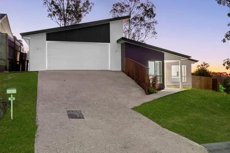 58 Mossman Parade