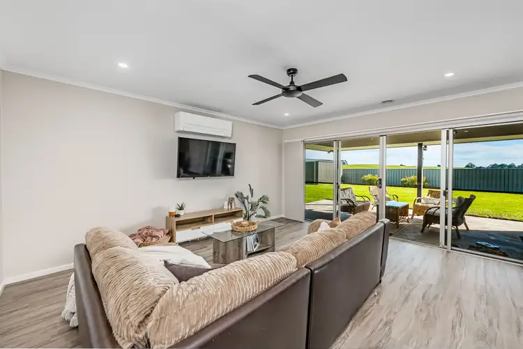 Sixth view of Homely house listing, 33 Pinehurst Drive, Worrolong SA 5291