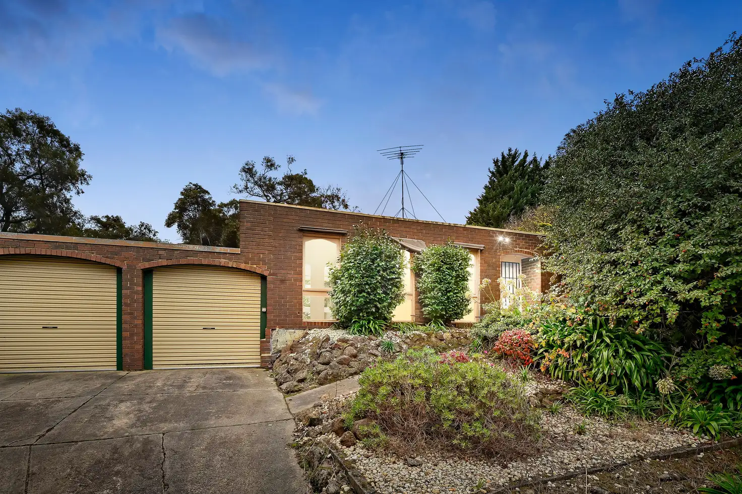 Main view of Homely house listing, 8 Dunraven Court, Frankston VIC 3199