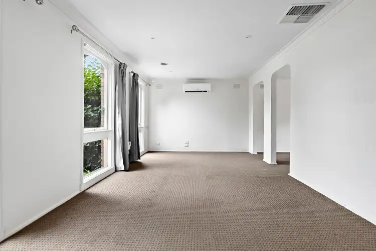 Second view of Homely house listing, 8 Dunraven Court, Frankston VIC 3199