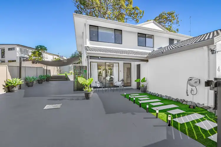41/469 Pine Ridge Road, Runaway Bay QLD 4216