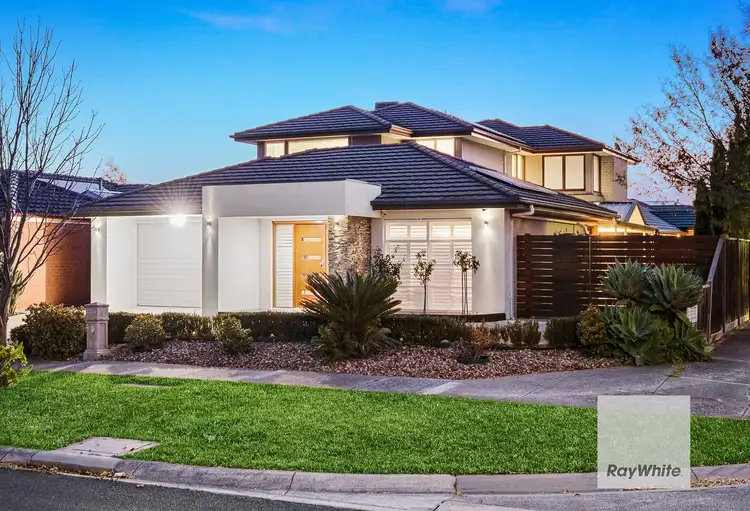 10 George Street, Taylors Hill VIC 3037