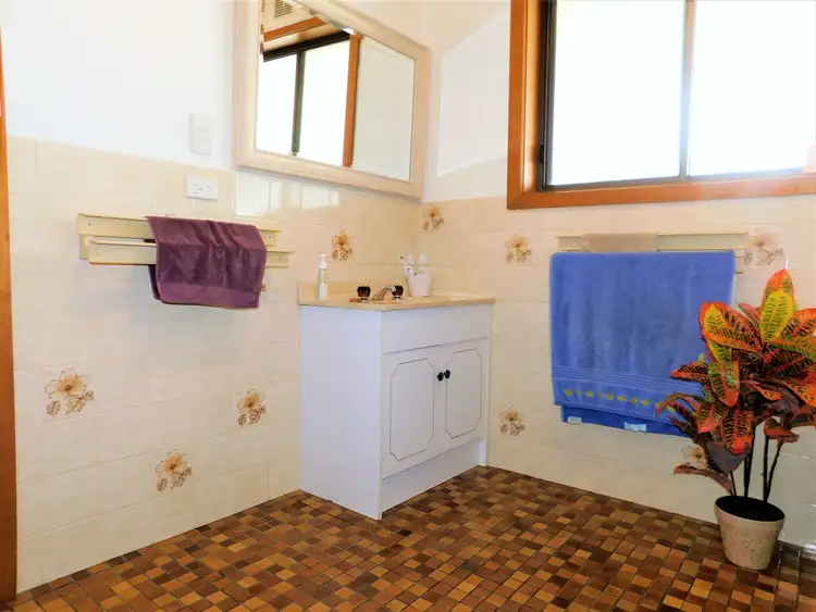Fifth view of Homely house listing, 30 Crocker Street, Bordertown SA 5268