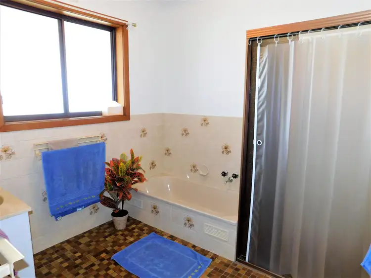 Sixth view of Homely house listing, 30 Crocker Street, Bordertown SA 5268