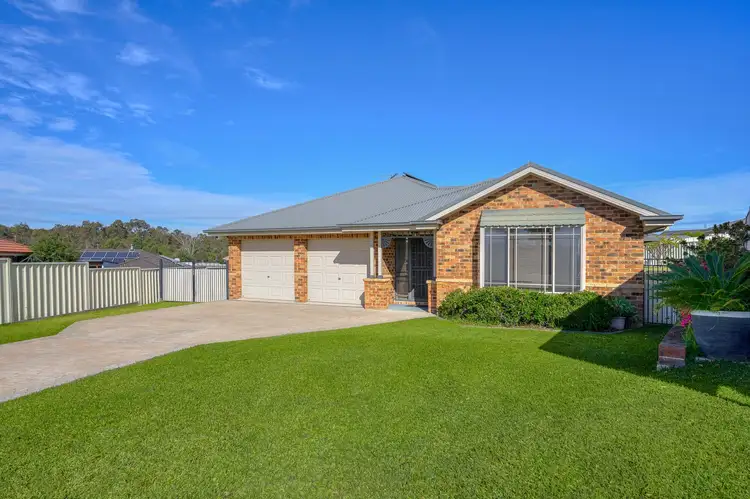 12 Portsmouth Place, Raworth NSW 2321