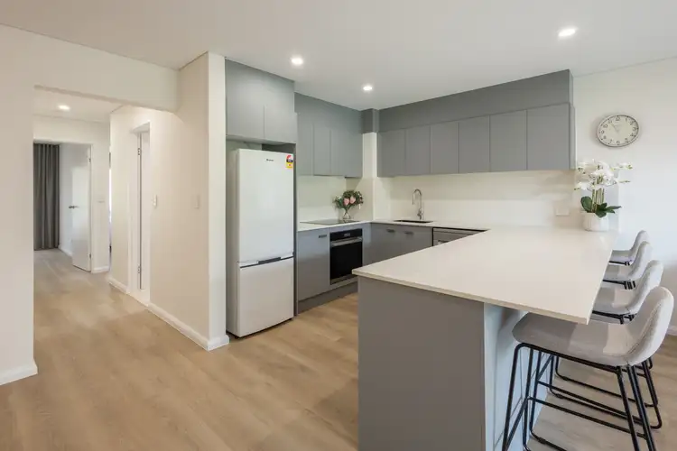 6/22 Britannia Avenue, Broadbeach QLD 4218