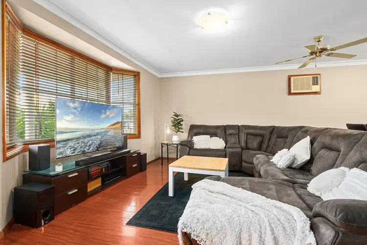 Second view of Homely house listing, 2 Galga Place, Oak Flats NSW 2529