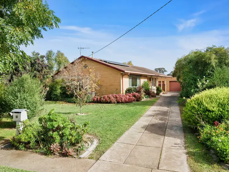 16 Latimer Street, Benalla VIC 3672