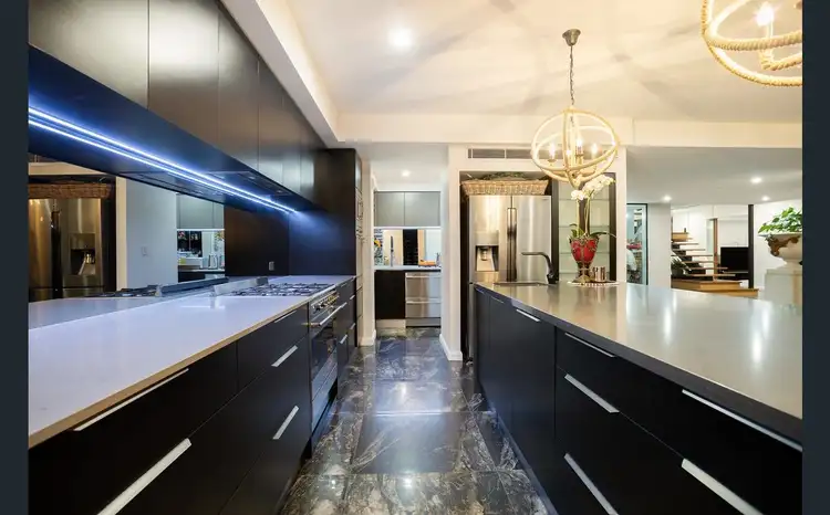Fifth view of Homely house listing, 17 Donegal Crescent, Sorrento QLD 4217