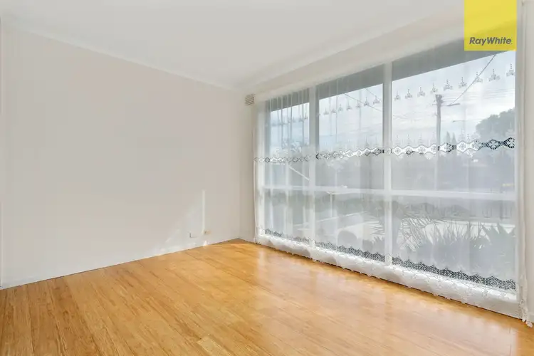 Sixth view of Homely house listing, 10 Edgeware Close, Kealba VIC 3021