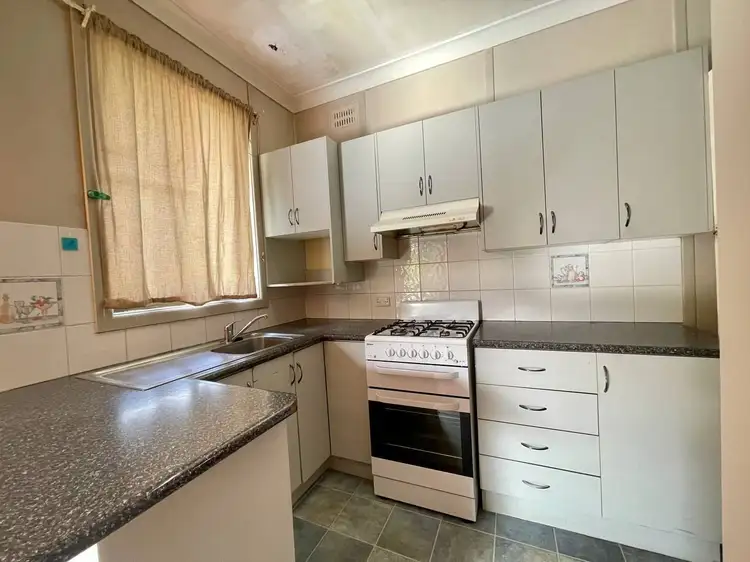 Fourth view of Homely house listing, 30 Thornbury Street, Parkes NSW 2870