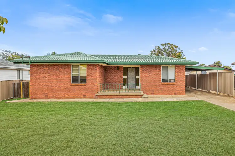 12 Milburn Road, Tamworth NSW 2340