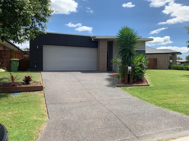 78 Brookside Circuit