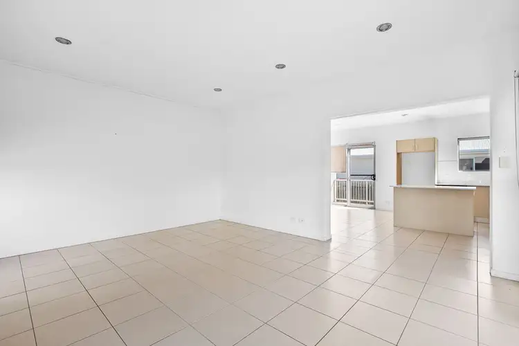 Sixth view of Homely house listing, 5 Lilly Close, Emerald QLD 4720