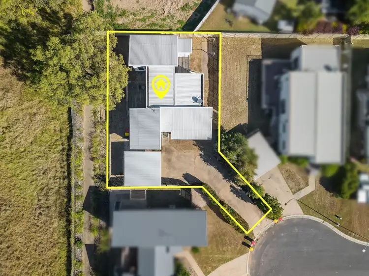 Third view of Homely house listing, 10 Lilly Close, Emerald QLD 4720