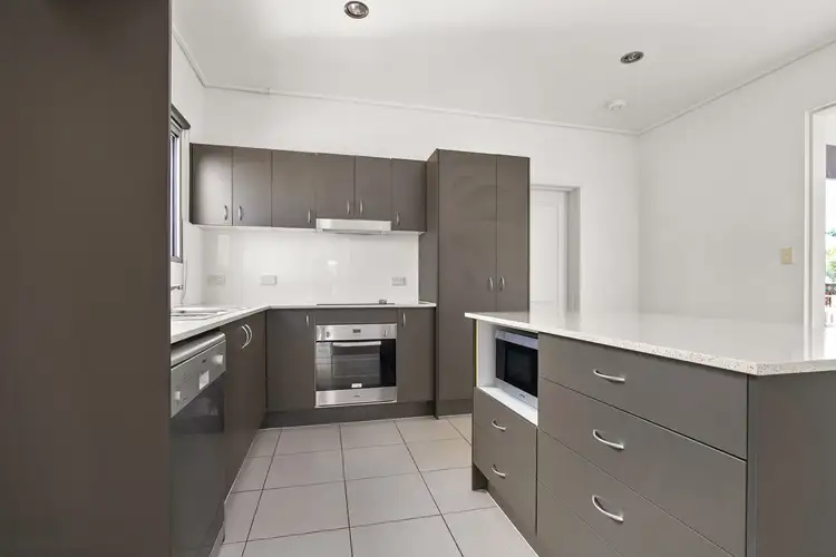 Fourth view of Homely house listing, 10 Lilly Close, Emerald QLD 4720