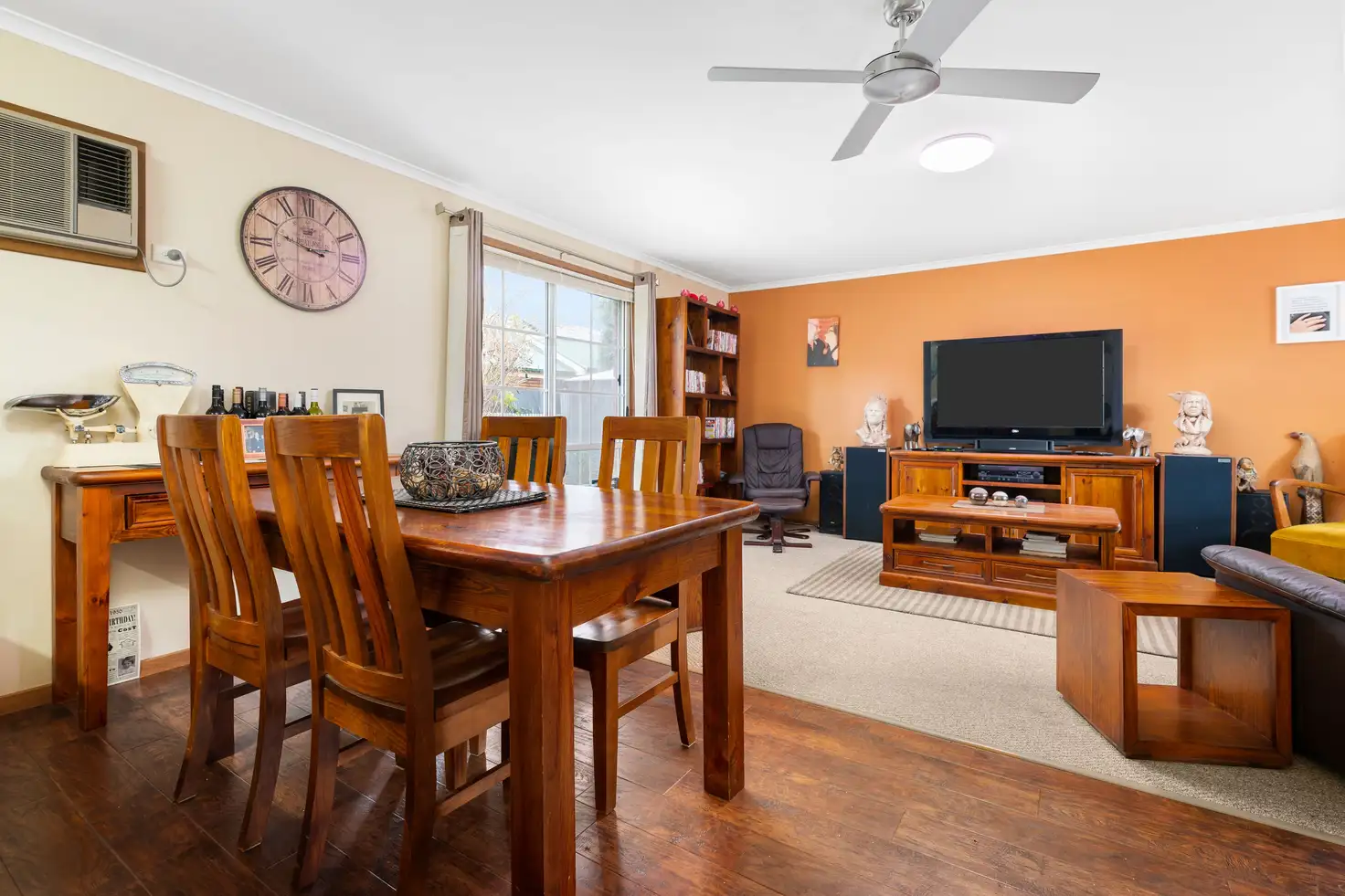 Main view of Homely townhouse listing, 2/549 Roach Street, Lavington NSW 2641