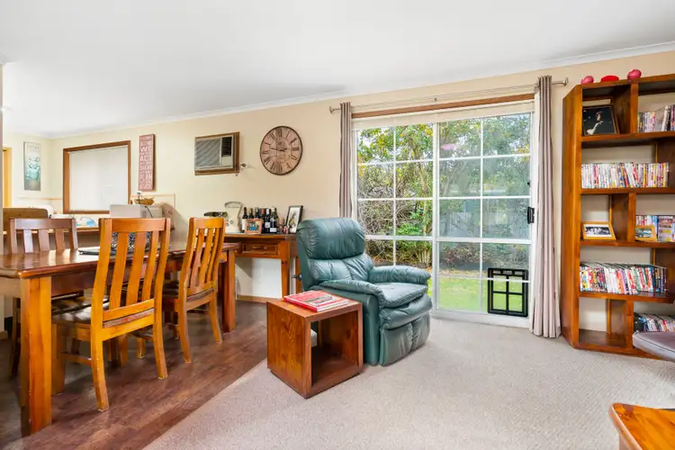 Fifth view of Homely townhouse listing, 2/549 Roach Street, Lavington NSW 2641