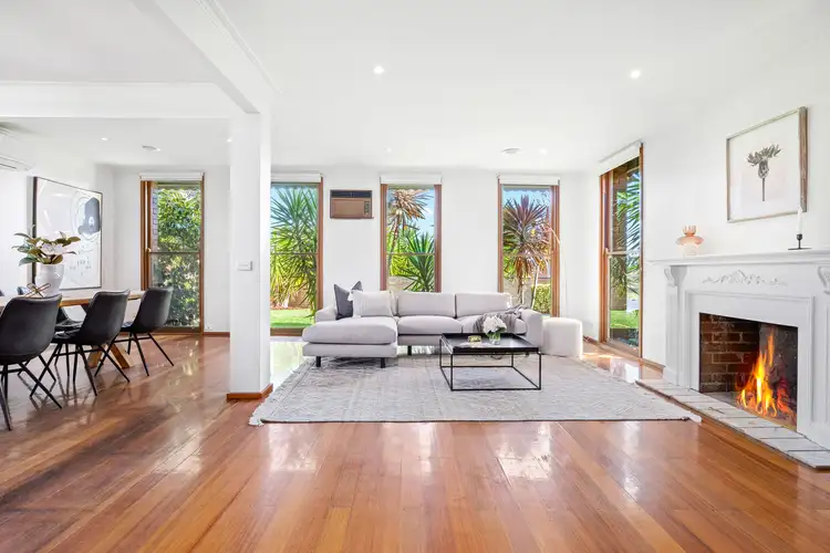 14 Oxford Drive, Bundoora VIC 3083