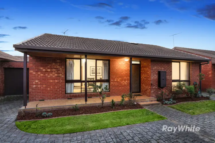 4/19 Gnarwyn Road, Carnegie VIC 3163