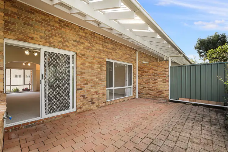 Sixth view of Homely villa listing, 2/33 Webb Street, East Gosford NSW 2250