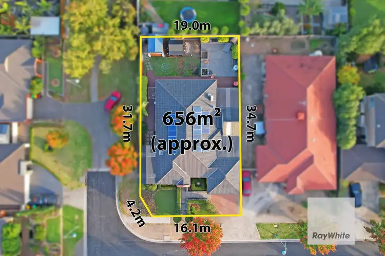 Second view of Homely house listing, 14 Rushcutters Place, Taylors Hill VIC 3037