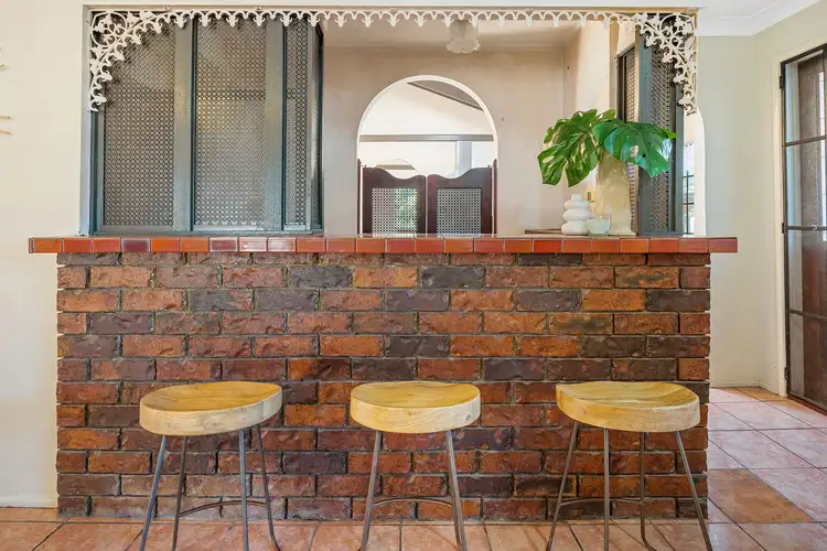 Fifth view of Homely house listing, 2 Distin Court, Hillcrest QLD 4118