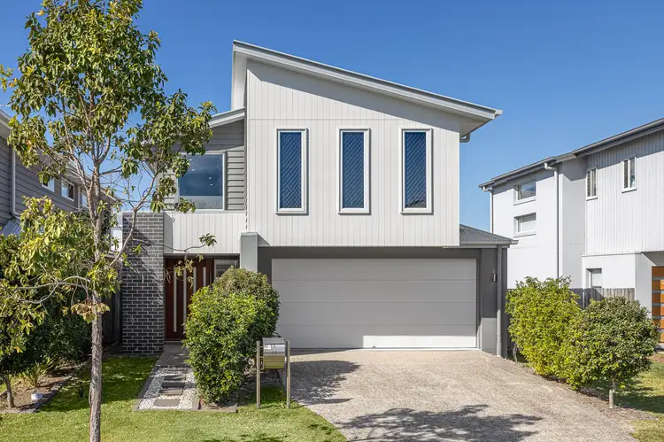 14 Apollo Street, Newport QLD 4020