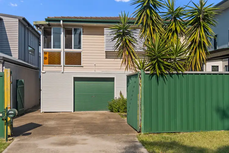 7 Williams Avenue, Hendra QLD 4011