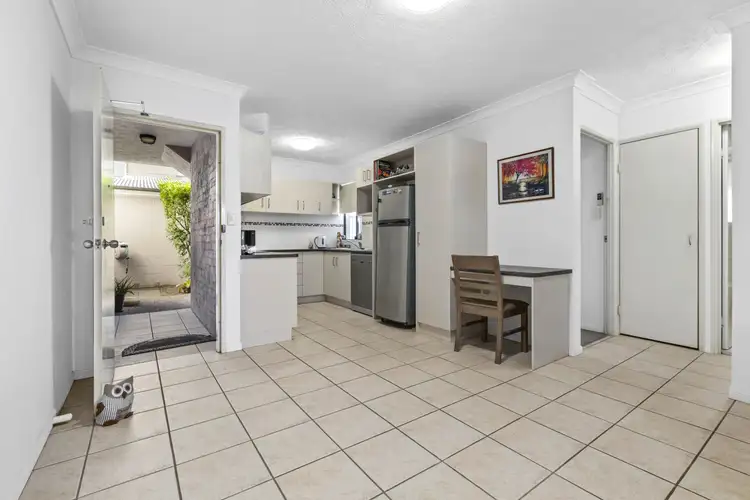 Fourth view of Homely unit listing, 1/8 Palmer Street, Greenslopes QLD 4120