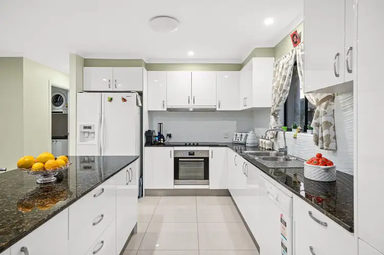 149 Springwood Road, Springwood QLD 4127