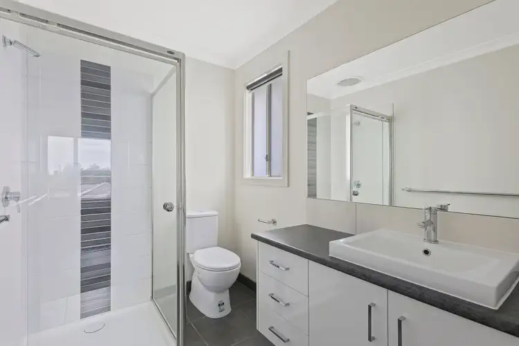 Sixth view of Homely house listing, 6/4 Hearn Street, Drouin VIC 3818