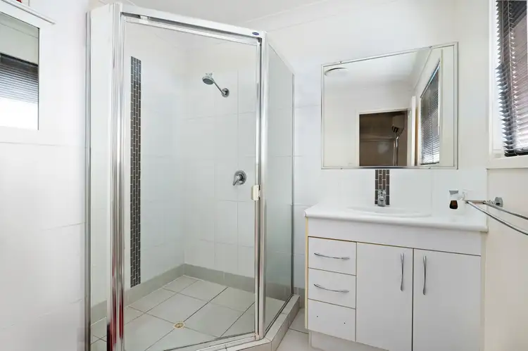 Seventh view of Homely semi-detached listing, 2/13 Oleander Street, Daisy Hill QLD 4127