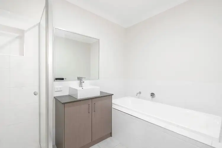 Fourth view of Homely semi-detached listing, 4 Alessandra Circuit, Coomera QLD 4209