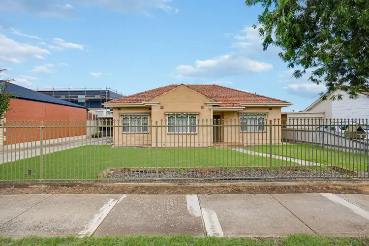1 Surrey Street, Blair Athol SA 5084