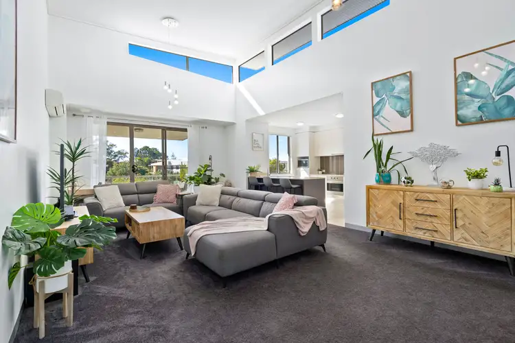 936/64 Sickle Avenue, Hope Island QLD 4212