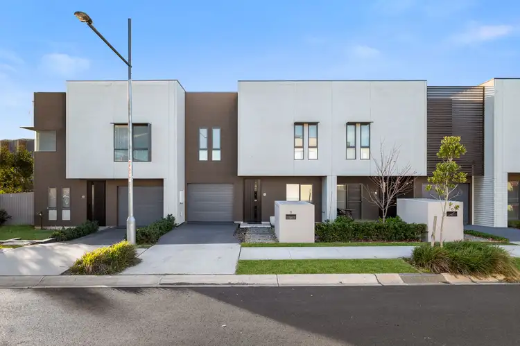 11 Katnook Way, Gledswood Hills NSW 2557