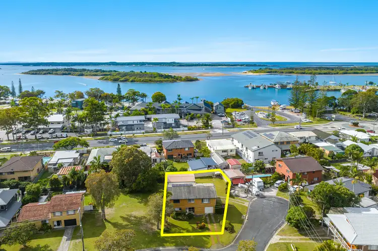 60 Coonawarra Court, Yamba NSW 2464